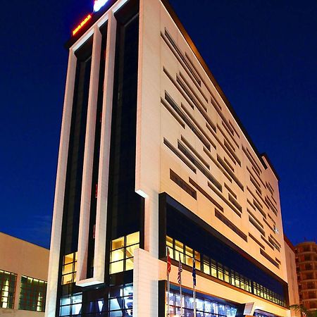 Hotel Partner & Spa Vlorë Esterno foto