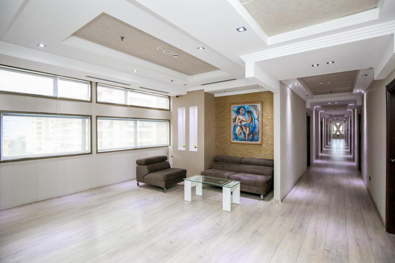 Hotel Partner & Spa Vlorë Esterno foto