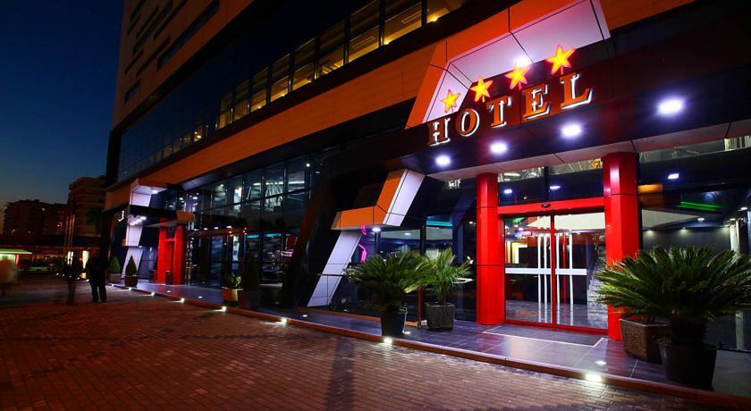 Hotel Partner & Spa Vlorë Esterno foto
