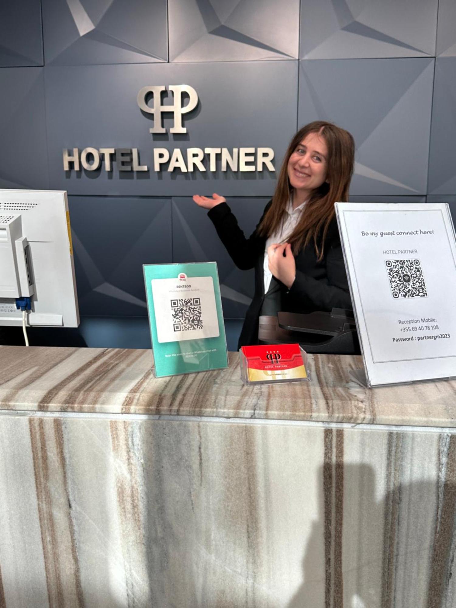 Hotel Partner & Spa Vlorë Esterno foto