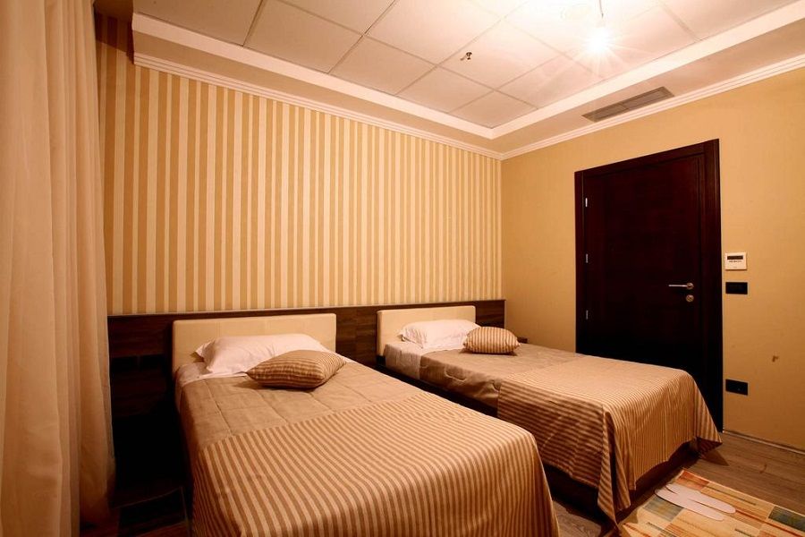 Hotel Partner & Spa Vlorë Esterno foto
